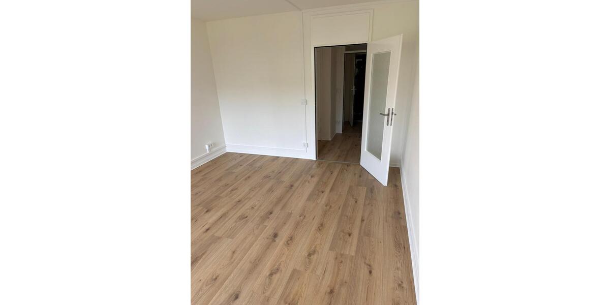Etagenwohnung Laatzen - 2 Zimmer, 52 m&sup2;, 428&euro; | Angebot:26649865