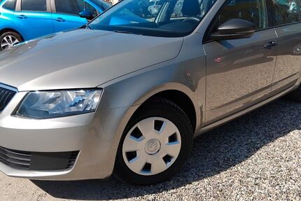 Skoda Octavia 136.100 km 7.490 &euro; Springe 31832
