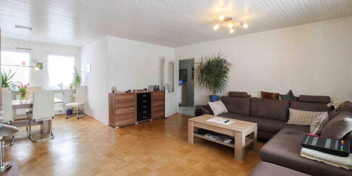 Doppelhaushälfte Hannover Wülferode - 6 Zimmer, 135 m&sup2;, 320.000&euro; | Angebot:24874983