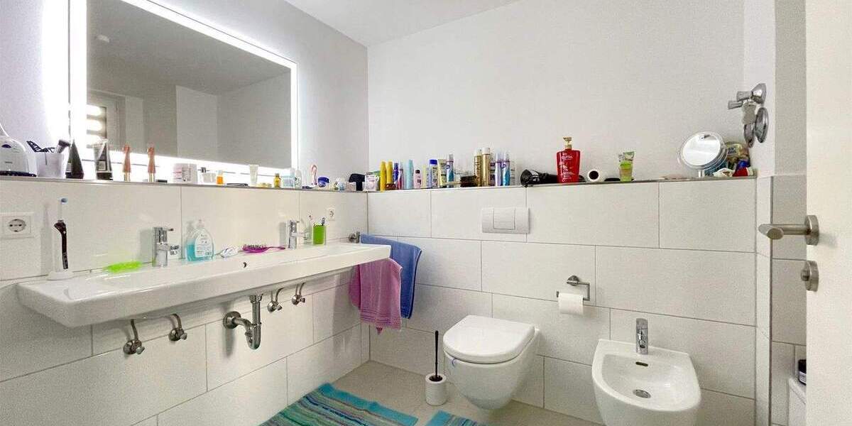 3-Zi.-Terrassenwohnung in Bothfeld | 2 Bäder | großer Ost-Balkon | TG | ca. 100,5 m² 3 zimmer