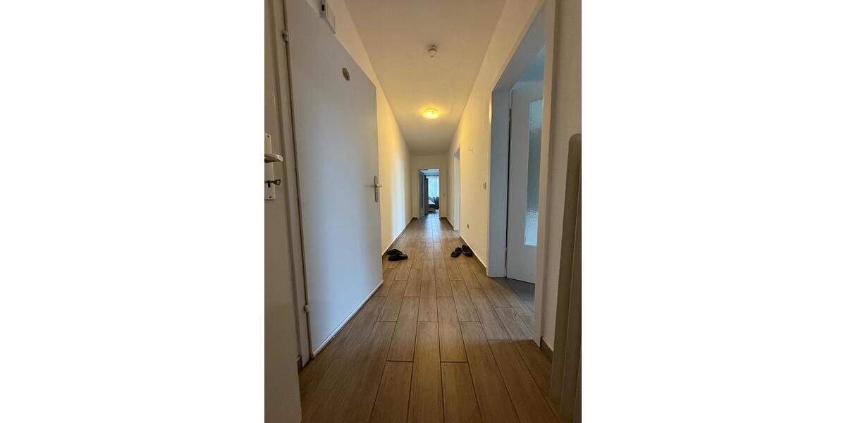 Etagenwohnung Langenhagen Engelbostel - 2 Zimmer, 69 m&sup2;, 890&euro; | Angebot:26196666