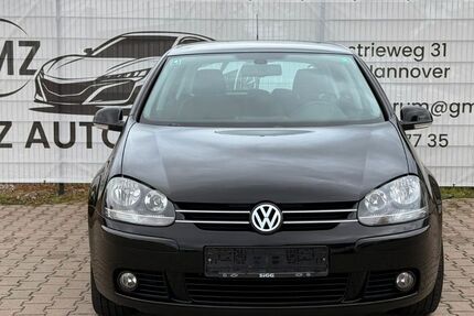 VW Golf 158.752 km 4.250 € Hannover 30179