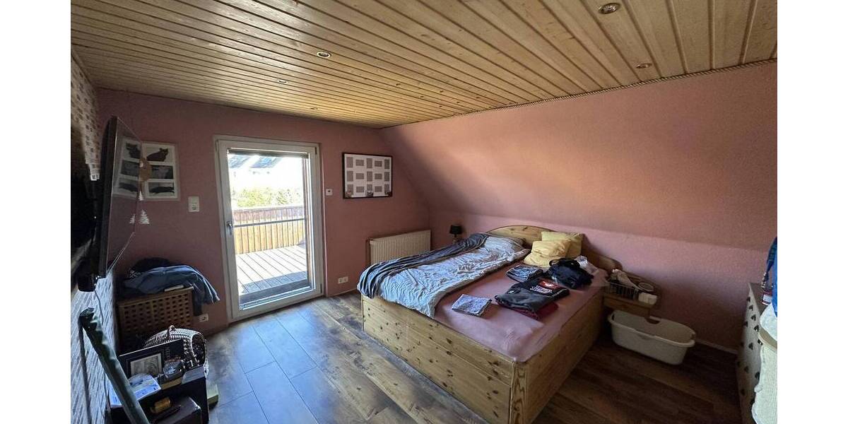 Mehrfamilienhaus, Wohnhaus Hannover Vinnhorst - 6 Zimmer, 150 m&sup2;, 429.000&euro; | Angebot:26257693