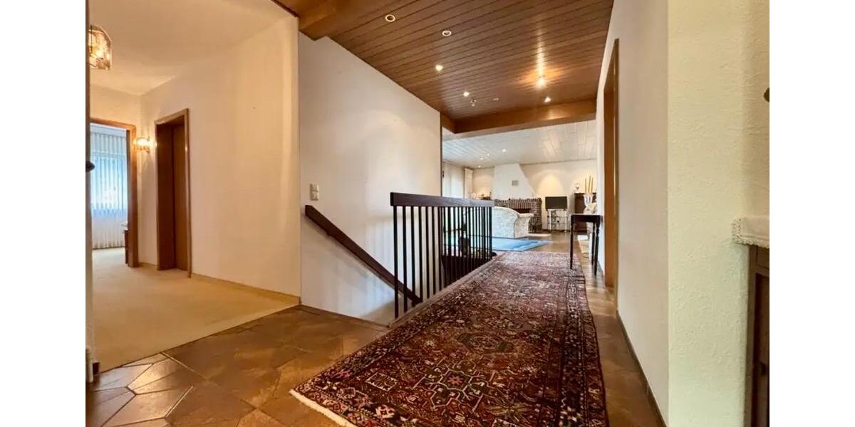 Bungalow Wunstorf - 5 Zimmer, 182 m&sup2;, 385.000&euro; | Angebot:26545325