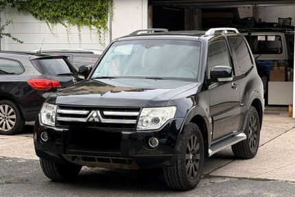 Mitsubishi Pajero 245.000 km 11.500 &euro; Hannover 30161