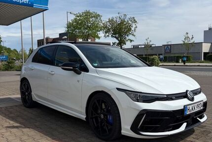 VW Golf 8.800 km 52.500 &euro; Garbsen 30823
