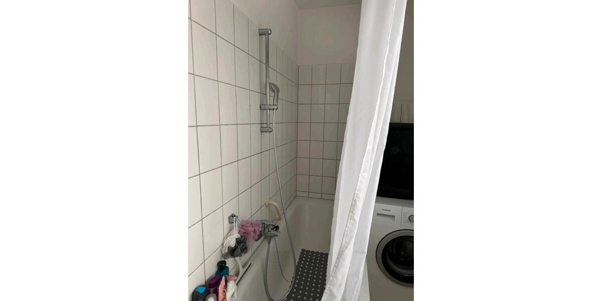 Dachgeschoßwohnung Hannover Ahlem-Badenstedt-Davenstedt - 2 Zimmer, 54 m&sup2;, 909&euro; | Angebot:25378930