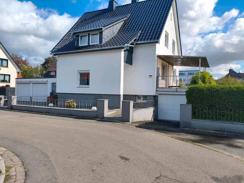 Einfamilienhaus 5 Zi.