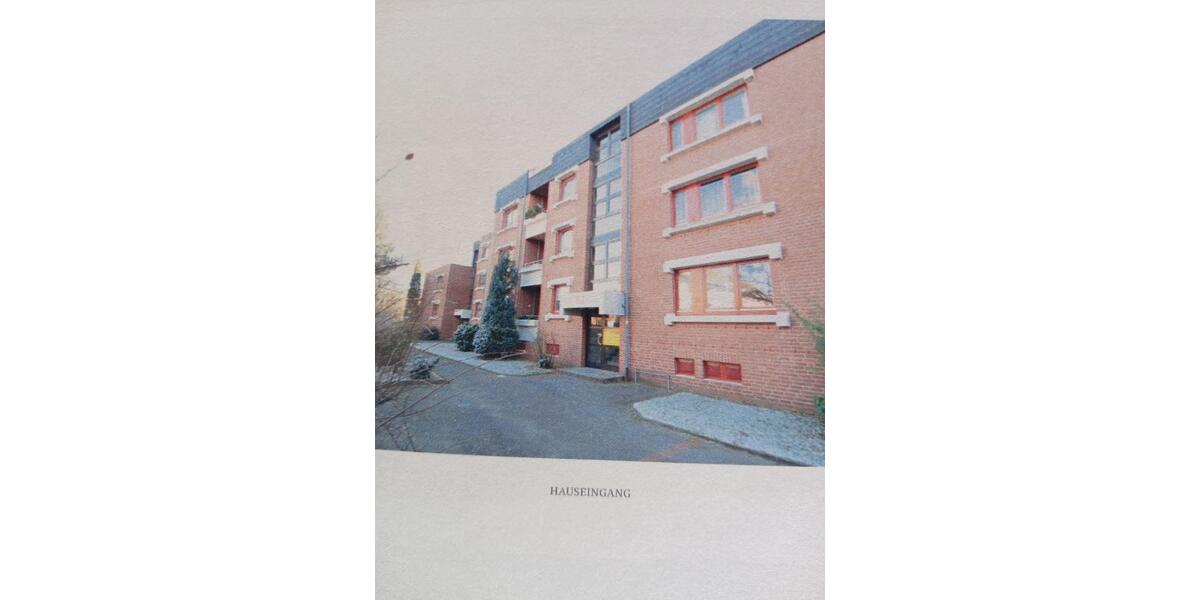 75 m² Eigentumswohnung plus ca. 50 m² ausbaufähigen Dachboden 3 zimmer