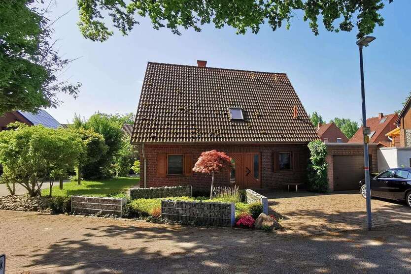 Haus zum Kaufen in Neustadt 339.000 € 114.28 m²