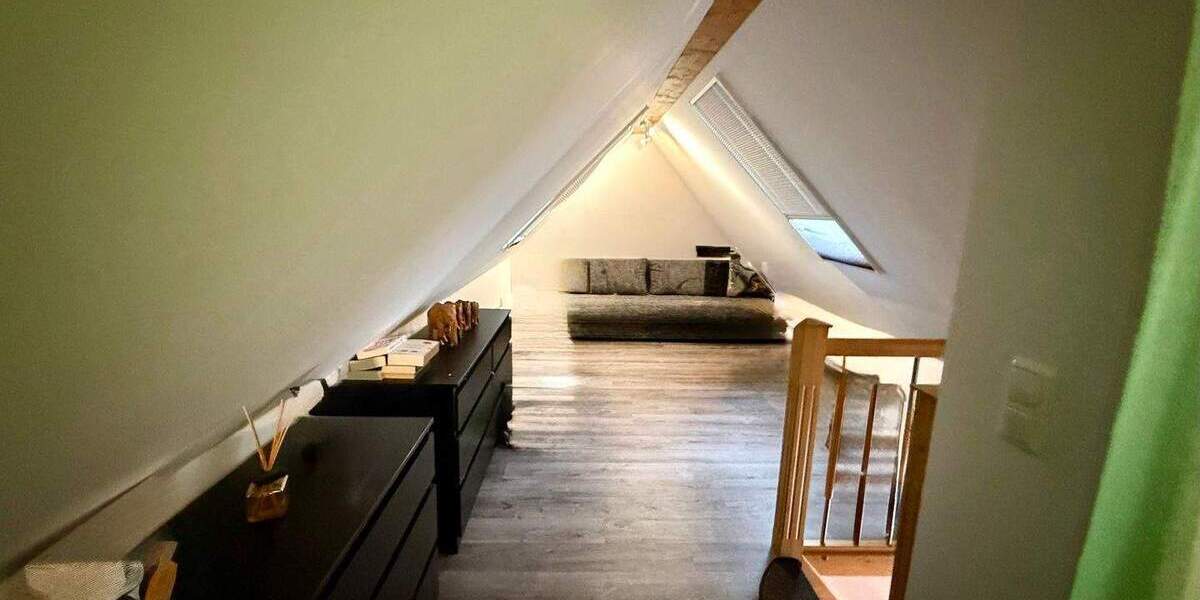 Mehrfamilienhaus, Wohnhaus Neustadt am Rübenberge Suttorf - 7 Zimmer, 180 m&sup2;, 430.000&euro; | Angebot:24916573