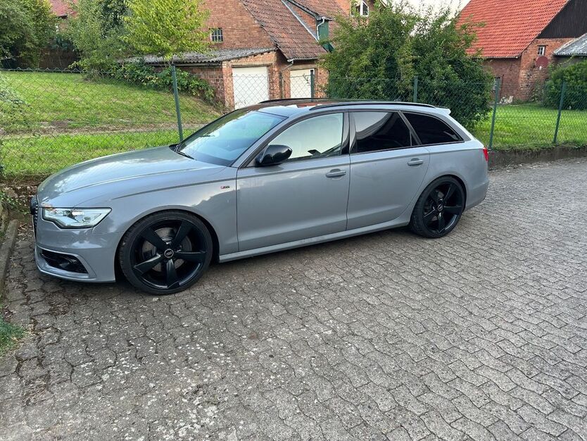 Audi A6 280.000 km 14.390 € Helsinghausen 31555