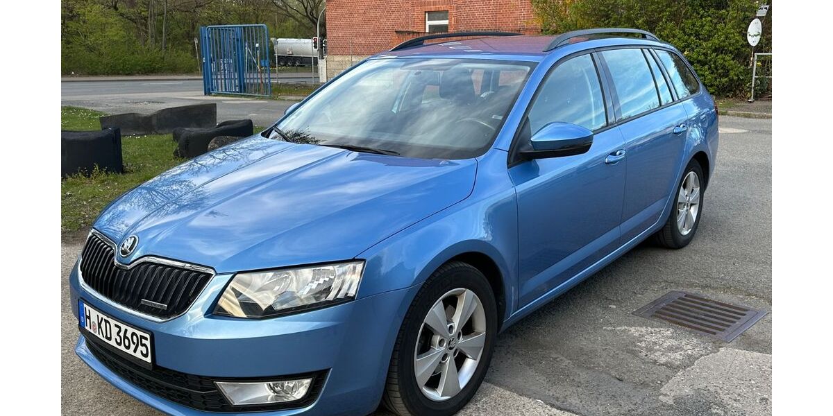 Skoda Octavia 141.000 km 8.300 &euro; Hannover 30449