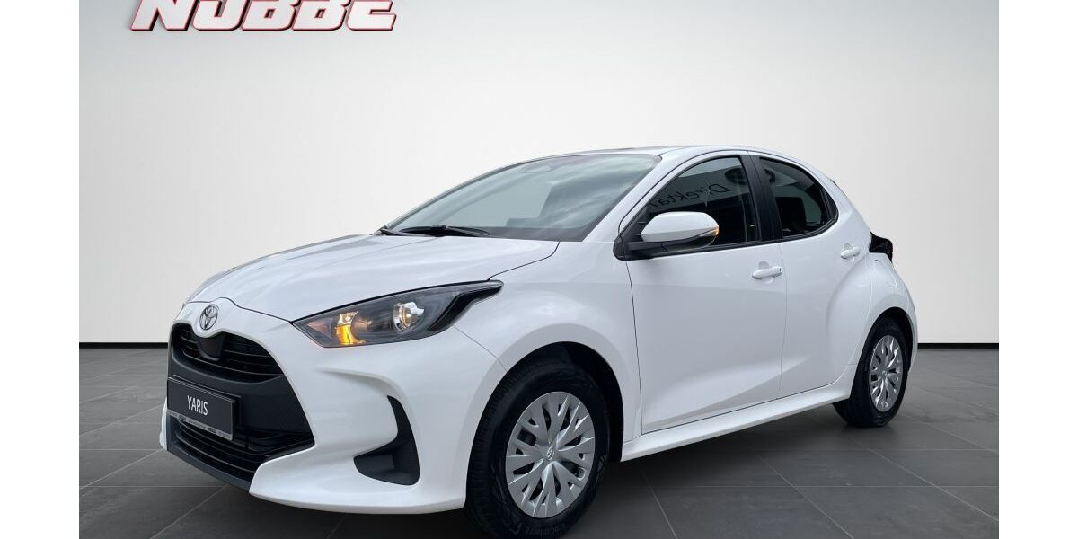 Toyota Yaris 5.500 km 24.315 &euro; Garbsen 30827