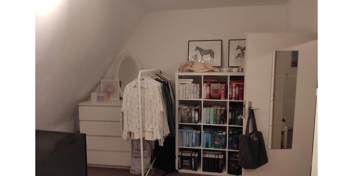 Dachgeschoßwohnung Hannover Döhren-Wülfel - 1 Zimmer, 28 m&sup2;, 410&euro; | Angebot:25407716