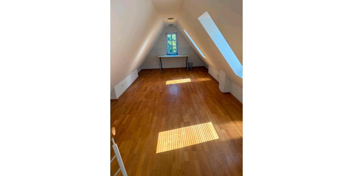 Reihenhaus Burgwedel - 5 Zimmer, 100 m&sup2;, 1.100&euro; | Angebot:27610329