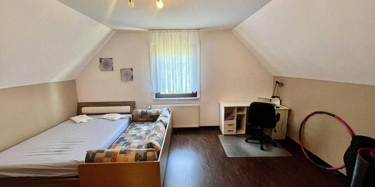 Doppelhaushälfte Burgwedel Fuhrberg - 5 Zimmer, 123 m&sup2;, 275.000&euro; | Angebot:26819972