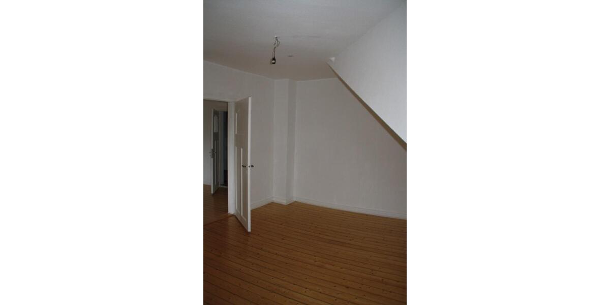 Etagenwohnung Hildesheim Himmelsthür - 4 Zimmer, 105 m&sup2;, 945&euro; | Angebot:25392851