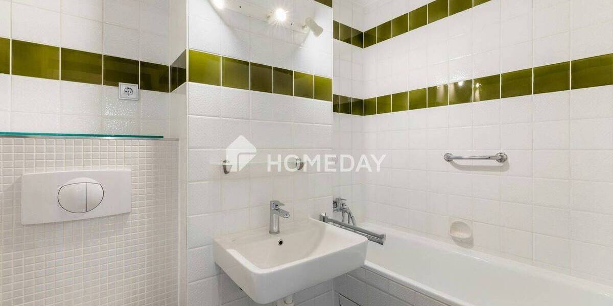 Etagenwohnung Hannover Stöcken - 3 Zimmer, 86 m&sup2;, 245.000&euro; | Angebot:26189378