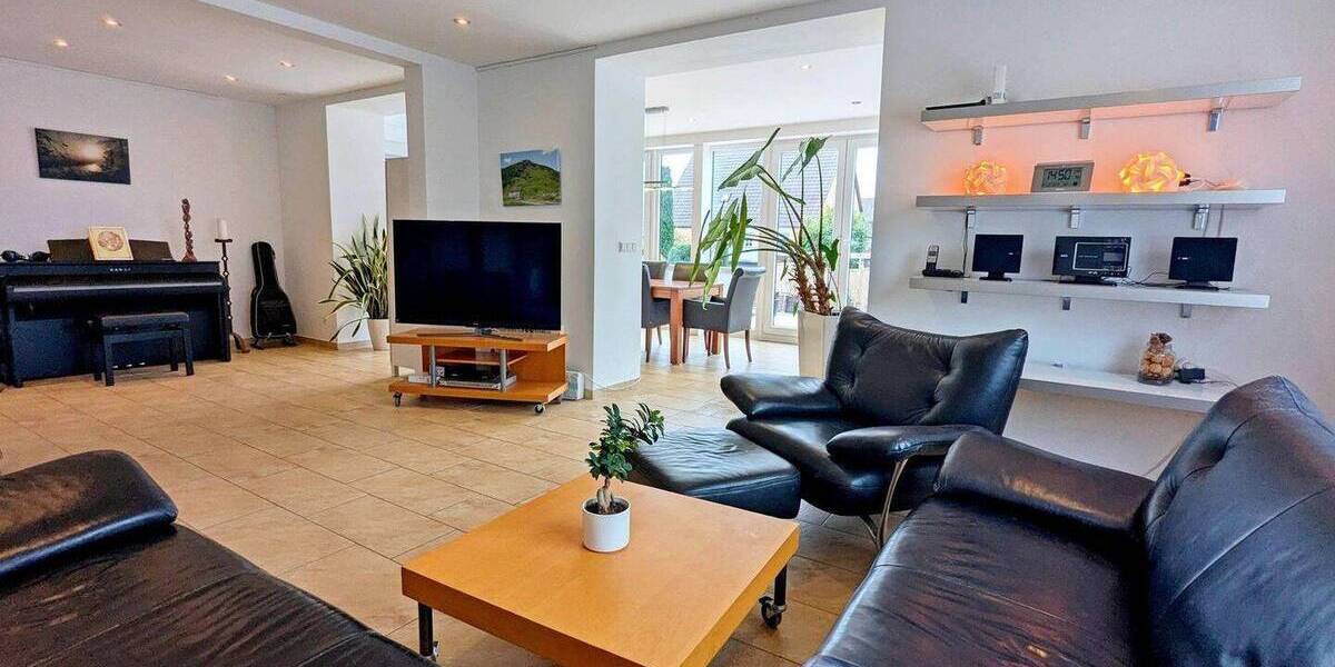 Mehrfamilienhaus, Wohnhaus Neustadt am Rübenberge Bordenau - 9 Zimmer, 259 m&sup2;, 519.000&euro; | Angebot:26196814