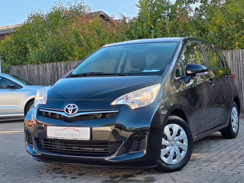 Toyota Verso-S 112.000 km 6.900 € Neustadt 31535