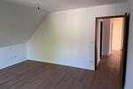 Dachgeschoßwohnung Garbsen - 3 Zimmer, 90 m&sup2;, 1.150&euro; | Angebot:26311002