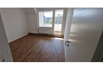 Sonnige 2,5 Zi. Wohnung inkl. Stellplatz & Balkon in Garbsen 2.5 zimmer