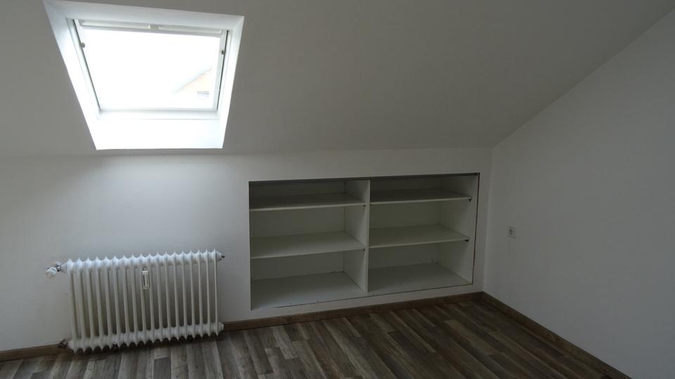 Dachgeschoßwohnung Nordstemmen - 3 Zimmer, 60 m&sup2;, 490&euro; | Angebot:25415067
