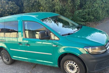 VW Caddy 334.000 km 7.259 € Hannover OT Ricklingen 30459