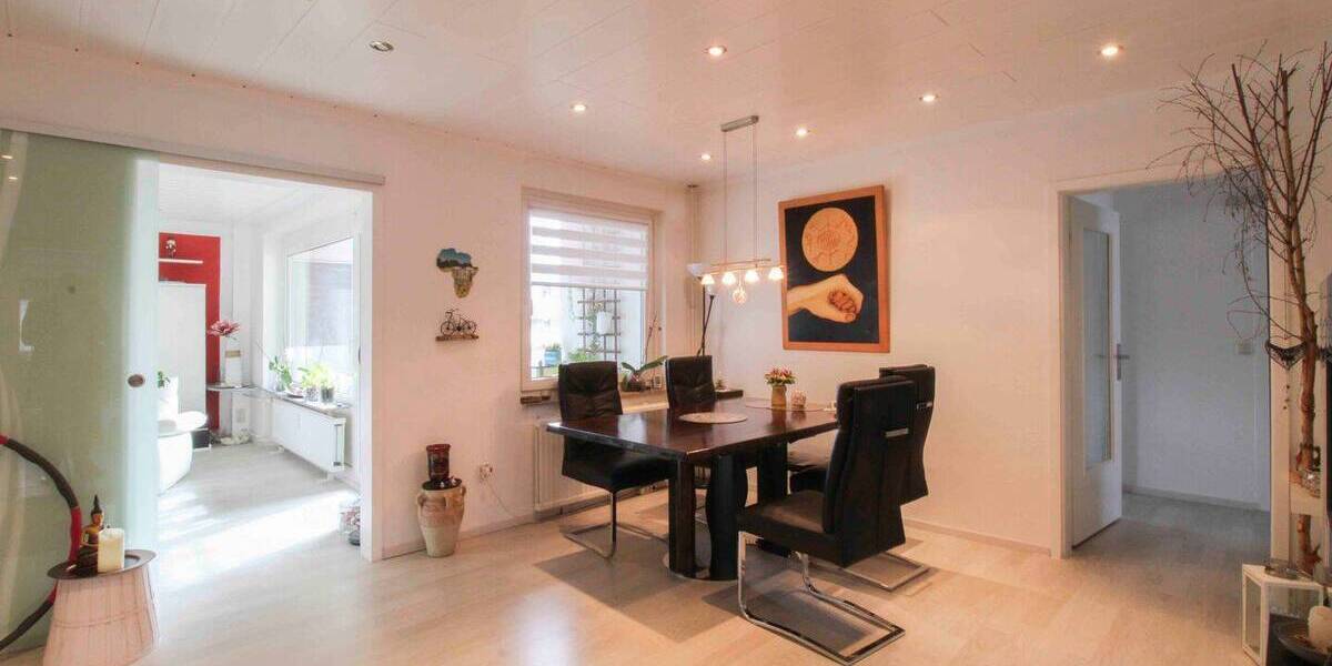 Etagenwohnung Laatzen Laatzen-Mitte - 5 Zimmer, 103 m&sup2;, 249.000&euro; | Angebot:26128538