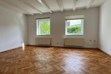 Haus Hannover Buchholz-Kleefeld - 6 Zimmer, 140 m&sup2;, 1.600&euro; | Angebot:26544531