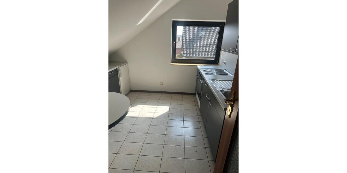 Dachgeschoßwohnung Bad Münder am Deister - 3 Zimmer, 86 m&sup2;, 690&euro; | Angebot:26320686