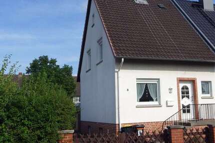 Haus zum Kaufen in Großburgwedel 230.000 € 80 m²