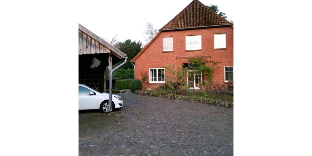 Dachgeschoßwohnung Wennigsen (Deister) - 4 Zimmer, 104 m&sup2;, 279.000&euro; | Angebot:24641525