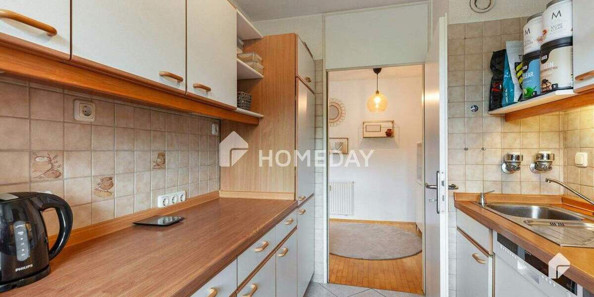 Zentral gelegen am Ufer der Ihme: ETW mit SW-Loggia im Ihme-Zentrum 3 zimmer