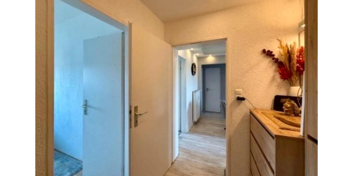 Etagenwohnung Seelze - 3 Zimmer, 80 m&sup2;, 180.000&euro; | Angebot:26221940