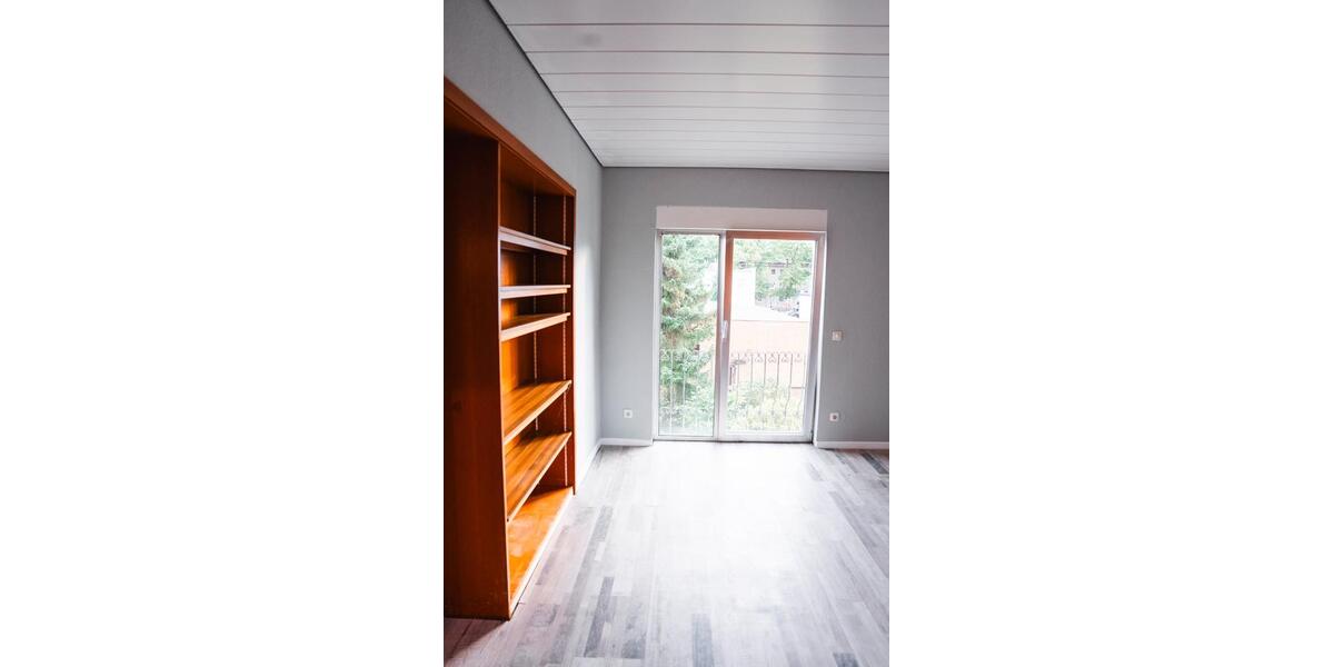 Etagenwohnung Hannover Döhren-Wülfel - 4 Zimmer, 100 m&sup2;, 369.000&euro; | Angebot:27258901