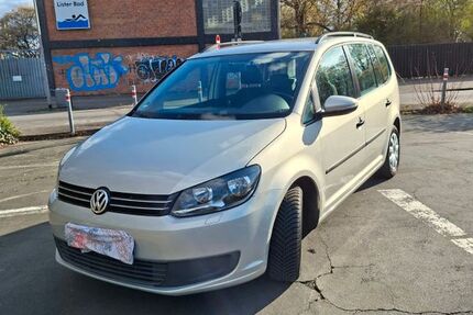VW Touran 166.500 km 6.500 &euro; Hannover 30659