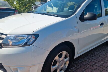Dacia Sandero 45.500 km 5.500 € Burgdorf 31303