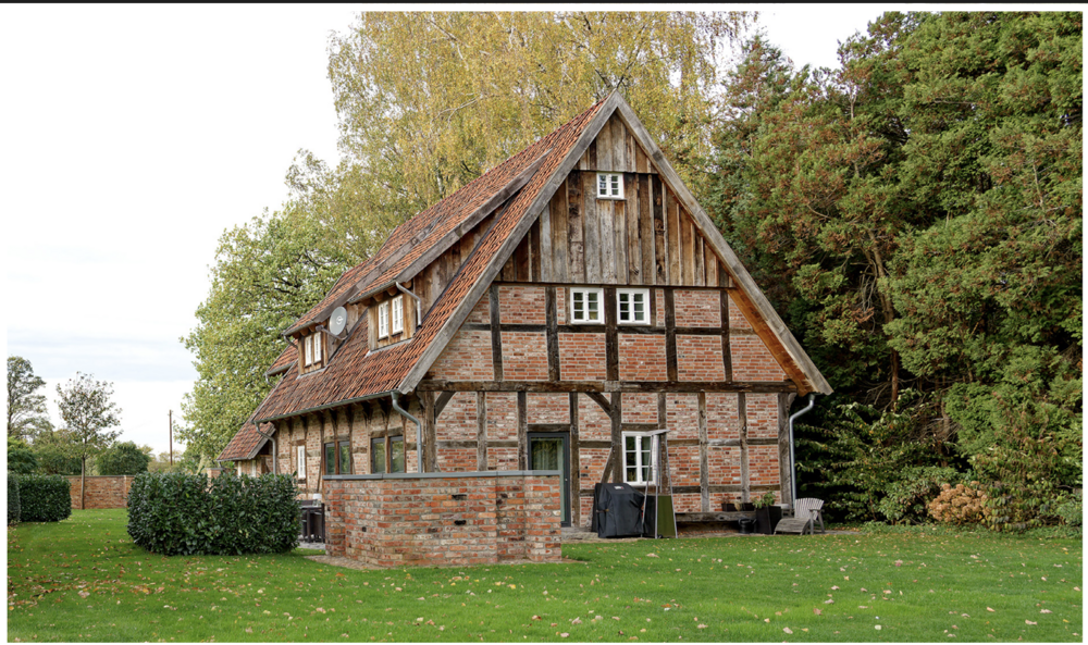 Haus zum Mieten in Hannover 3.000 € 180 m² 6.5 zimmer