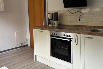 1 Zimmer Souterrain Wohnung, möbliert zimmer