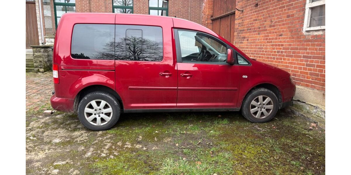 VW Caddy 176.000 km 4.900 &euro; Seelze 30926