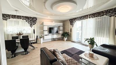 BUSINESS & LIFESTYLE  PREMIUM MIT WOW-FAKTOR 5 zimmer