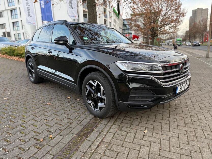 VW Touareg 4.800 km 62.990 € Hannover 30177