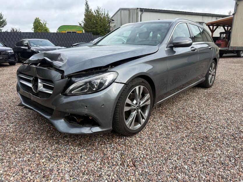 Mercedes-Benz C 220 120.000 km 12.990 € Hambühren 29313