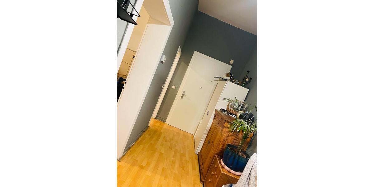 Etagenwohnung Hannover Vahrenwald-List - 1 Zimmer, 12 m&sup2;, 385&euro; | Angebot:26025238
