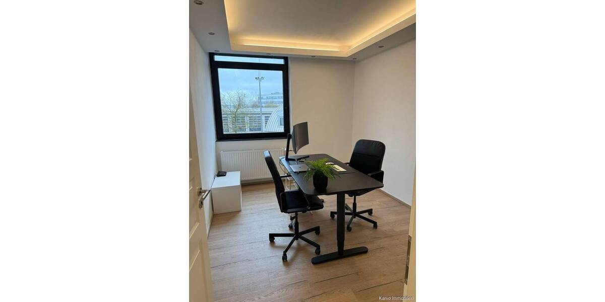 Gewerbeobjekt Laatzen Laatzen-Mitte - 3 Zimmer, 130 m&sup2;, 1.450&euro; | Angebot:26657195