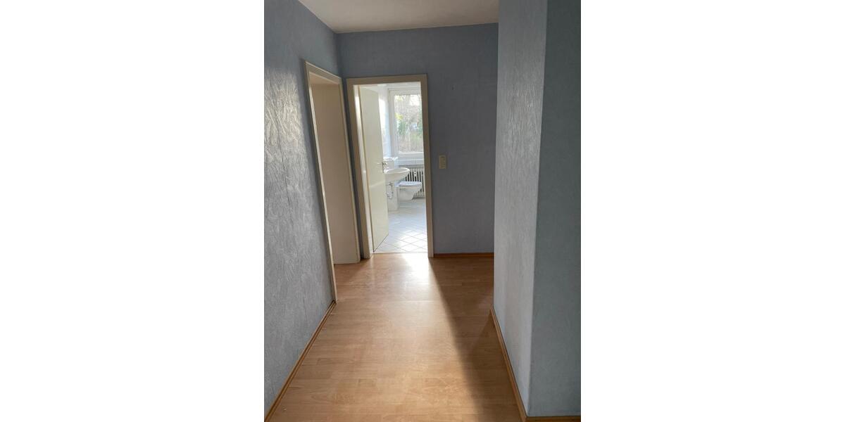 Etagenwohnung Bad Nenndorf - 3 Zimmer, 72 m&sup2;, 612&euro; | Angebot:25962463