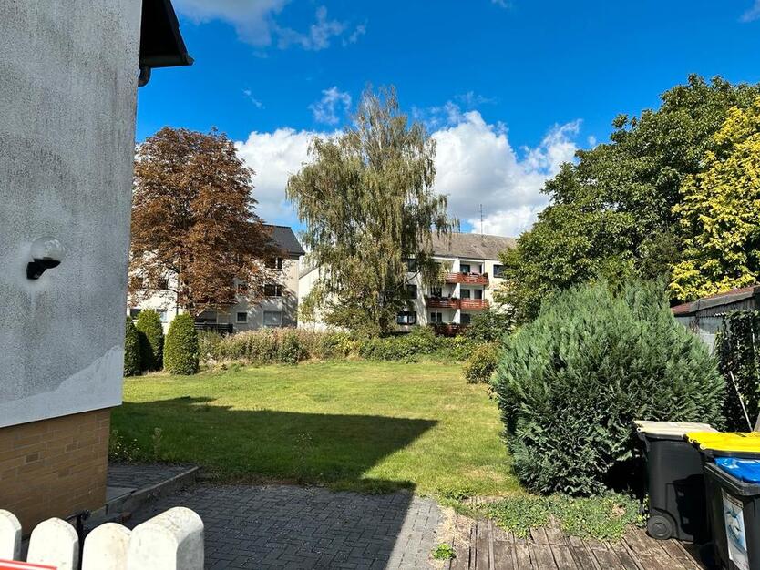 EinfamilienhausZweifamilienhaus in 31275 Lehrte