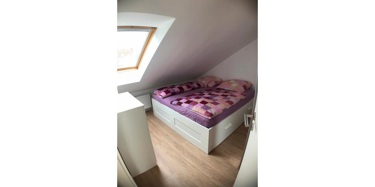 Dachgeschoßwohnung Hannover Buchholz-Kleefeld - 2 Zimmer, 45 m&sup2;, 530&euro; | Angebot:25536178